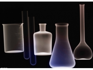 玻璃器皿、药厂制药专用碱性清洗剂的使用方法