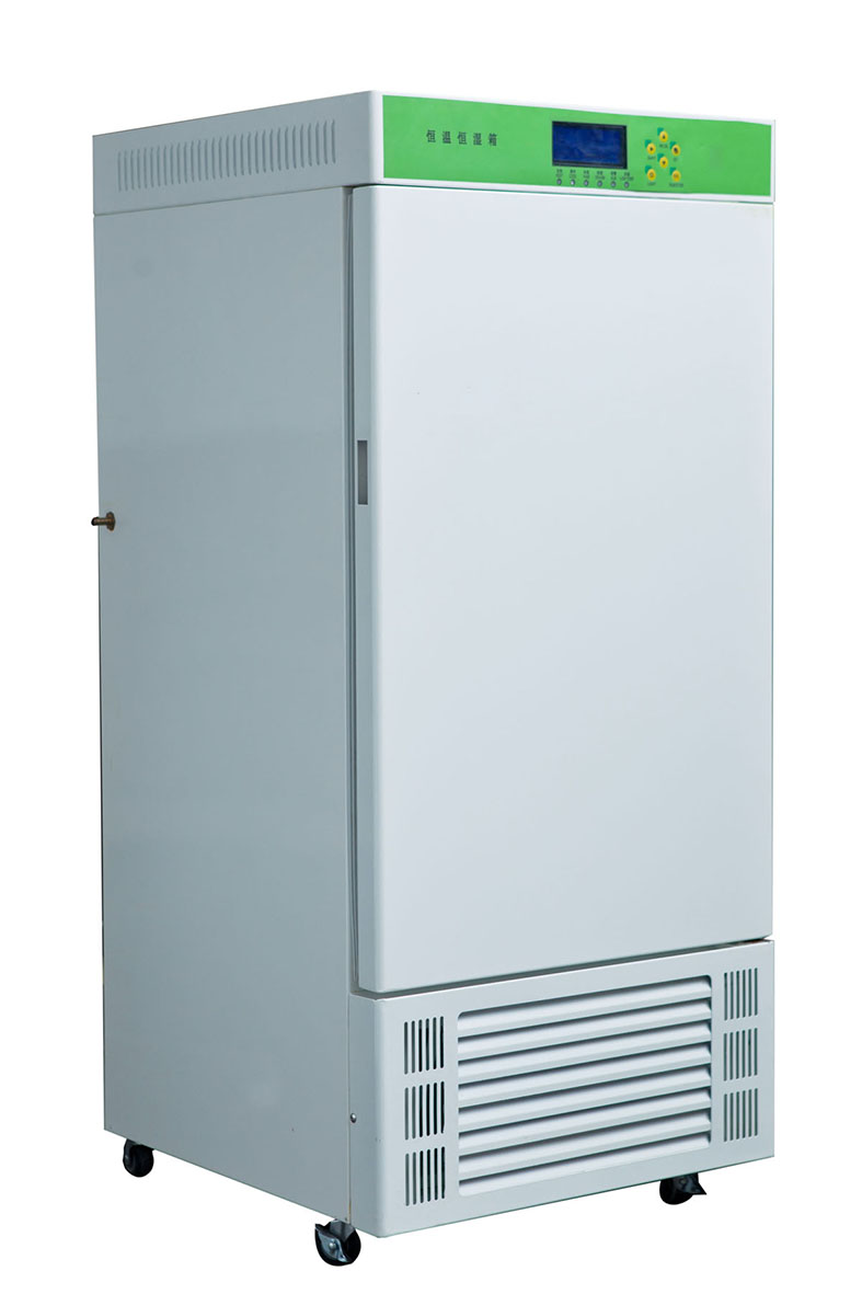 002 LHS-HC恒温恒湿箱（内加湿）-无氟制冷 上海龙跃