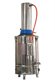 002 普通型蒸馏水器