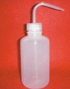 002 弯头塑料洗瓶 250ml